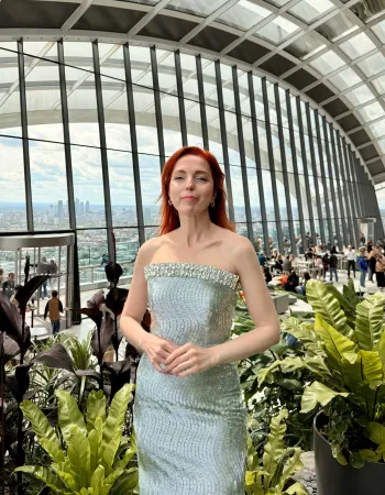 Gri Işıltılı Taş Yaka Detaylı Elbise - Luz De La Luna