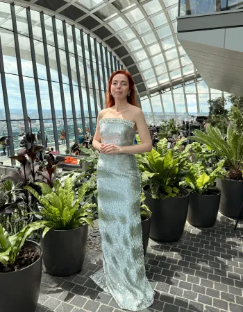 Gri Işıltılı Taş Yaka Detaylı Elbise - Luz De La Luna