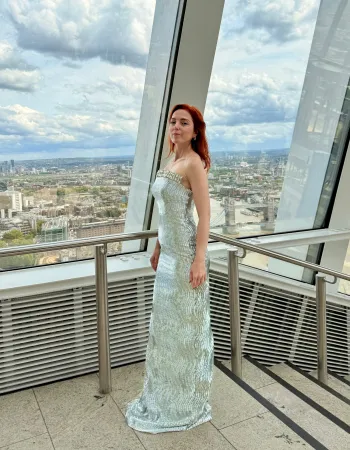 Gri Işıltılı Taş Yaka Detaylı Elbise - Luz De La Luna