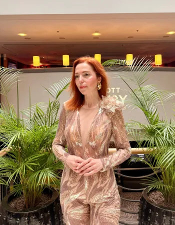 İşlemeli Çiçek Detaylı Tulum - Flor De Cristal