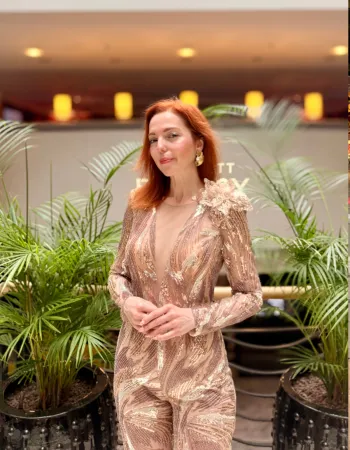 İşlemeli Çiçek Detaylı Tulum - Flor De Cristal